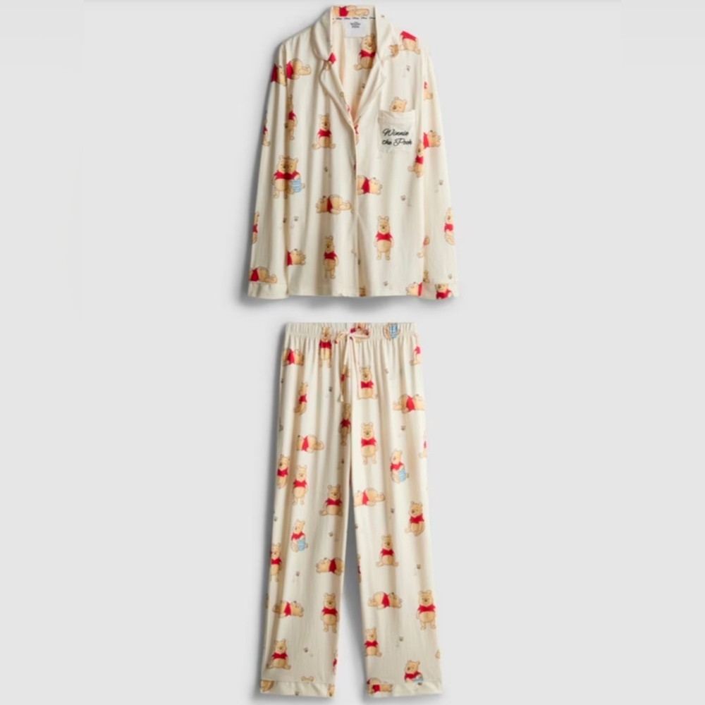 LAST 1 Disney’s Winnie The Pooh Graphic Boyfriend Pajama Set, Yellow, Primark - Picture 3 of 6